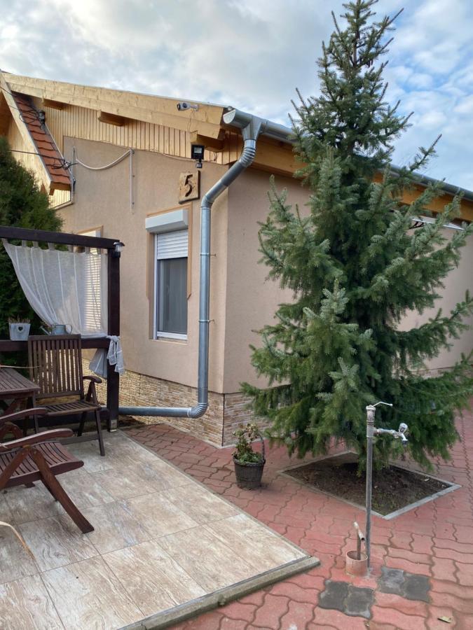 Mandi Apartman Veresegyház Εξωτερικό φωτογραφία